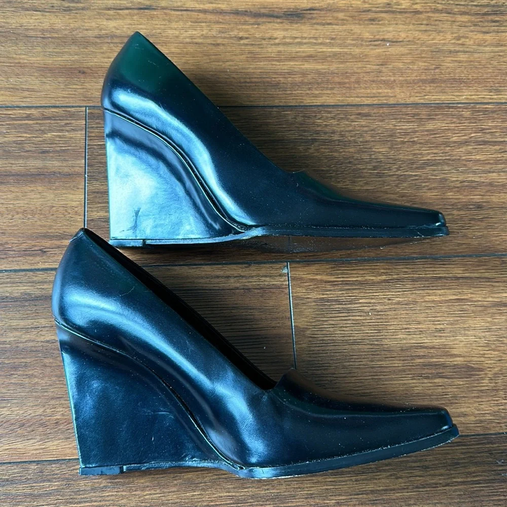 👠👠Calvin Klein Black Wedge Shoes..Made in Spain👠👠